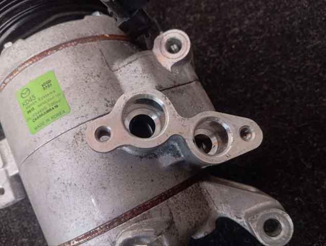 KD7761450A Компрессор кондиционера купить Запорожье