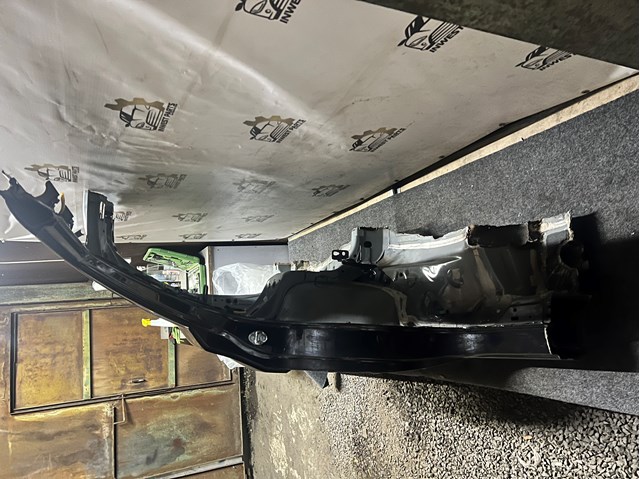 Крыло правое заднее KDY370410C MAZDA