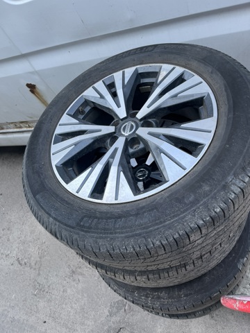 Диски на авто 403006RR3B NISSAN