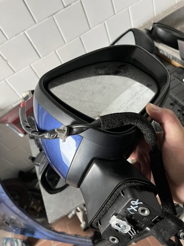 Боковое зеркало заднего вида правое 963016RR0B NISSAN