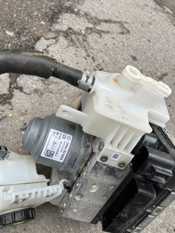 MAZDA DN4J439A0 в наличии Хмельницкий
