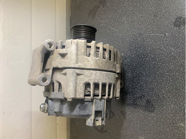 A0009067400 MERCEDES Генератор купить в Одесса