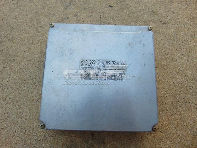 Электронный блок управления двигателем A0235459632 MERCEDES