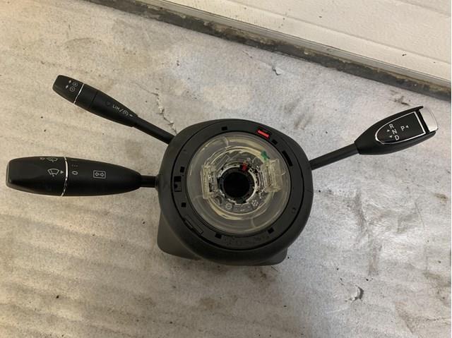 Переключатель подрулевой A2129008702 MERCEDES