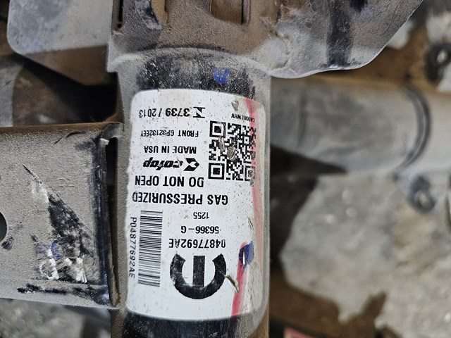 Передний правый амортизатор 4877692AE CHRYSLER