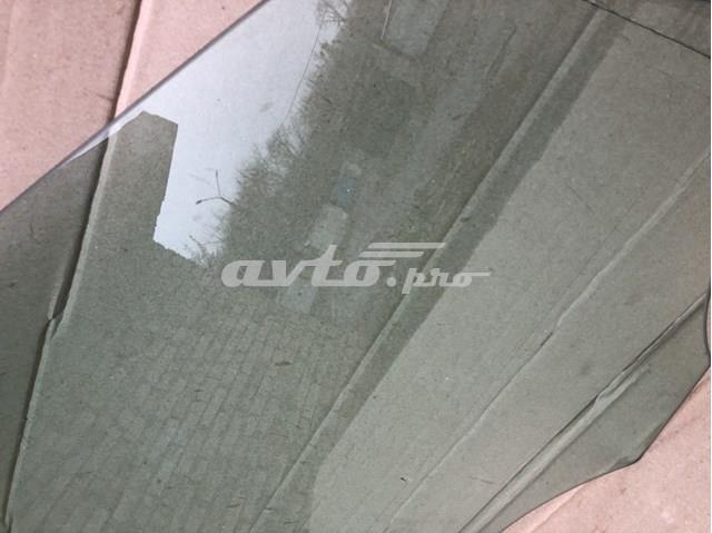 2137250210 MERCEDES Стекло двери передней правой купить в Полтава