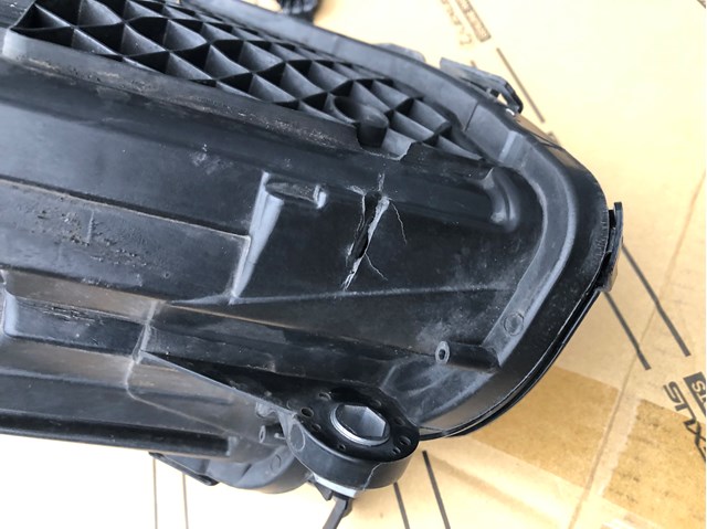 2139062806 MERCEDES Фара правая купить в Павлоград
