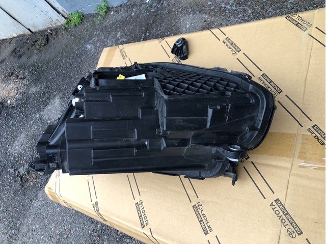 A2139069604 MERCEDES Правая фара купить в Полтава