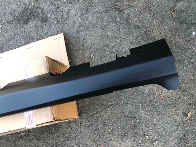 MERCEDES 2536980800 Накладка (молдинг) порога наружная правая в наличии Николаев