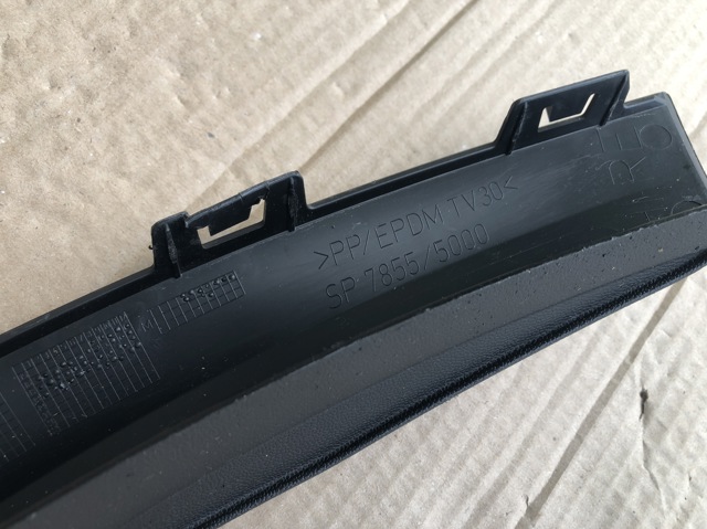 2538851401 MERCEDES Расширитель (накладка) арки заднего крыла правый купить в Кривой Рог