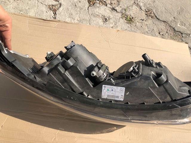 260105759R RENAULT Правая фара купить в Винница