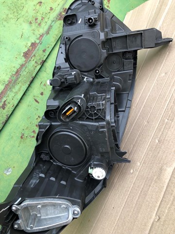 260603013R RENAULT Фара левая купить в Ровно