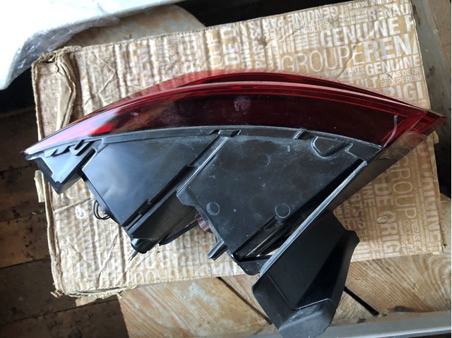 265509578R RENAULT Фонарь задний правый внешний купить в Черновцы