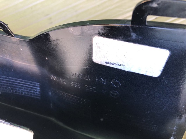 2928850400 MERCEDES Накладка бампера переднего правая купить в Житомир