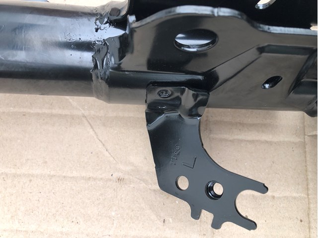 485208Z121 TOYOTA Амортизатор передний левый купить в Украина