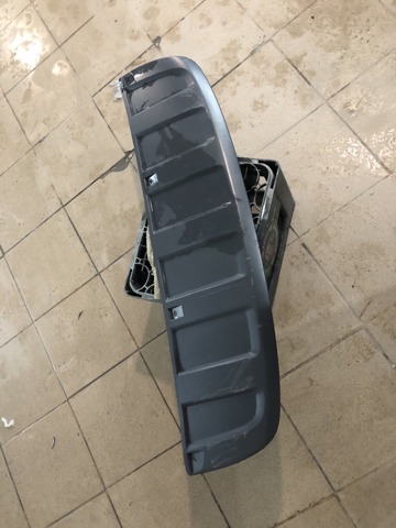 Обвес бампера 4L0807733BV7W VAG