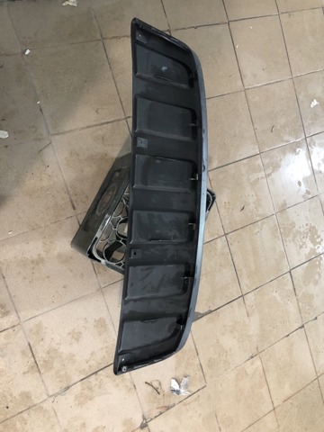VAG 4L0807733BV7W Защита бампера переднего в наличии Украина