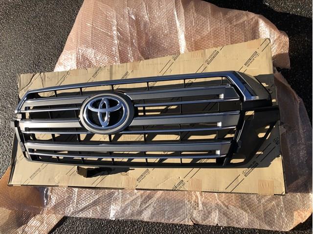 TOYOTA 5310160D20 Решетка радиатора в наличии Павлоград