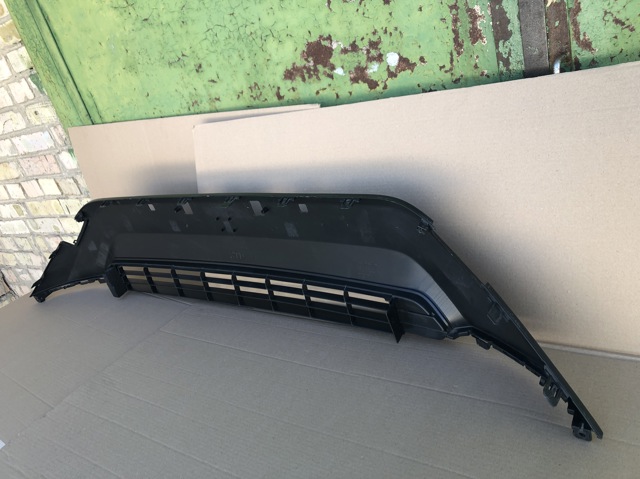 TOYOTA 5311342121 Решетка бампера переднего центральная в наличии Сумы