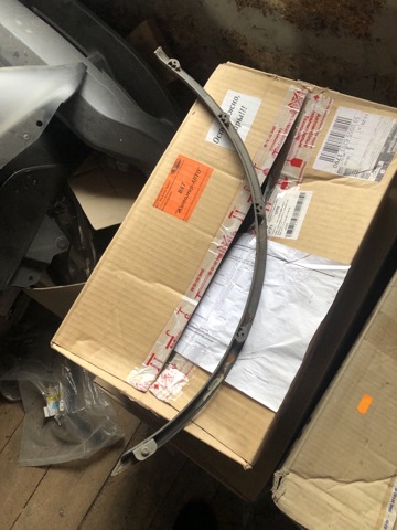 RENAULT 6001548288 Расширитель (накладка) арки заднего крыла правый в наличии Житомир
