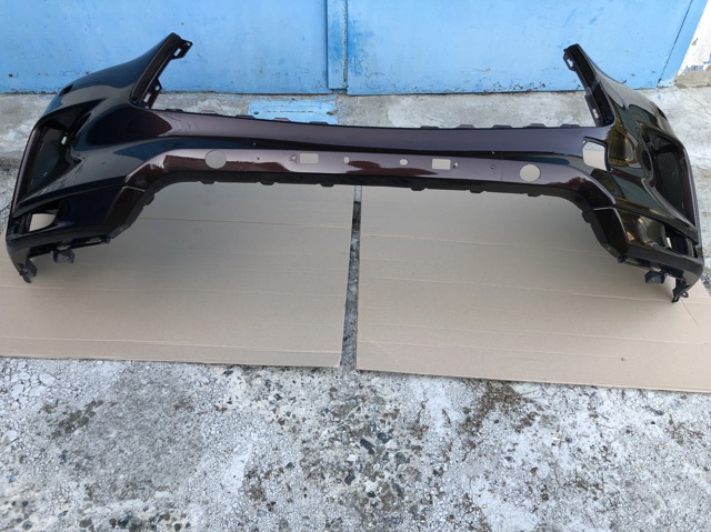 Бампер передний 620225NA0H NISSAN