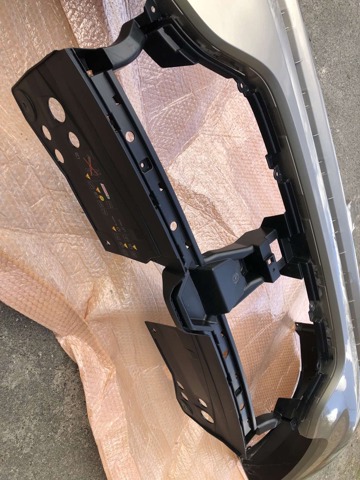 620227030R RENAULT Передний бампер купить в Павлоград