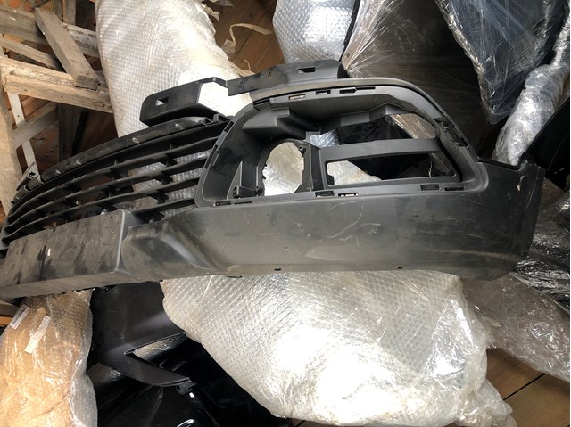 Бампер передний, нижняя часть 620842933R RENAULT