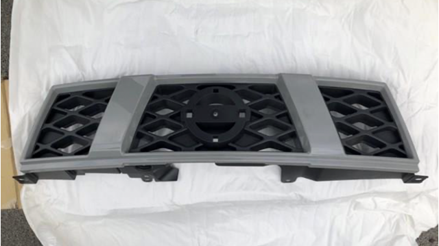 Облицовка радиатора 62310JG44A NISSAN