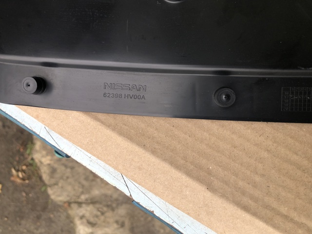 62398HV00A NISSAN купить в Ирпень
