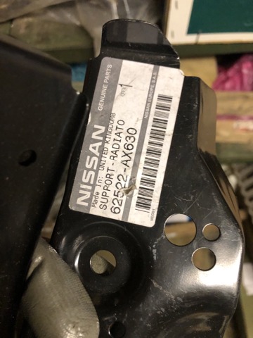 Телевизор правый 62522AX630 NISSAN