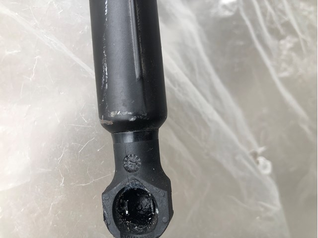 654713274R RENAULT Амортизатор капота купить в Житомир