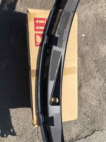 NISSAN 66862AX700 Решетка дворников в наличии Ужгород