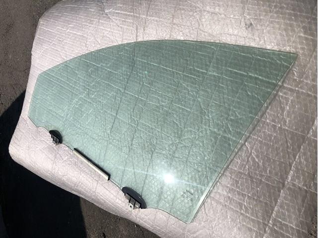 6810202430 TOYOTA Стекло двери передней левой купить в Ирпень