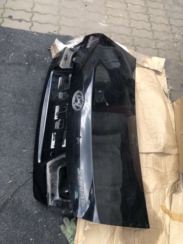 Крышка багажника 692003K022 HYUNDAI