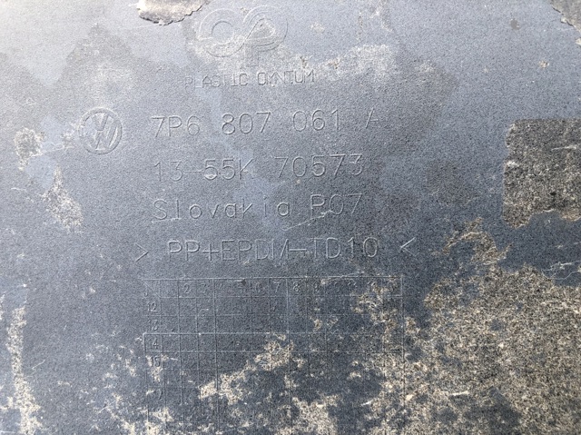 7P6807061AGRU Спойлер переднего бампера купить Запорожье