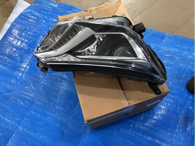 8113042650 TOYOTA Фара правая купить в Черкассы