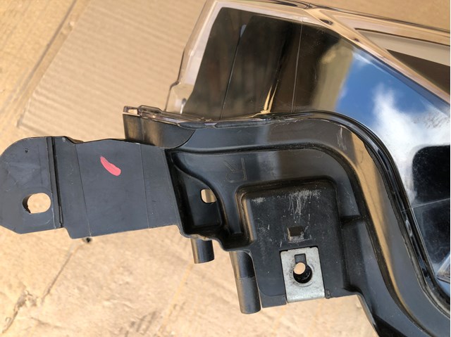 TOYOTA 81130F4250 Фара правая в наличии Днепр