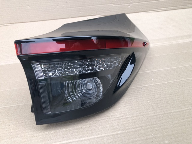 815500DE20 TOYOTA Фонарь задний правый внешний купить в Ровно