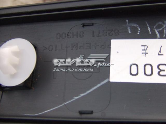 828718H300 NISSAN Молдинг задней левой двери купить в Житомир