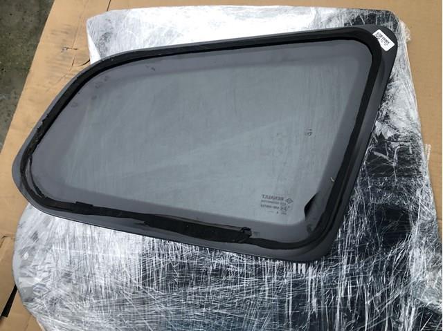 833070057R RENAULT Стекло кузова (багажного отсека) левое купить в Львов