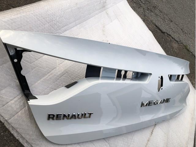 848105368R Накладка крышки багажника купить Киев