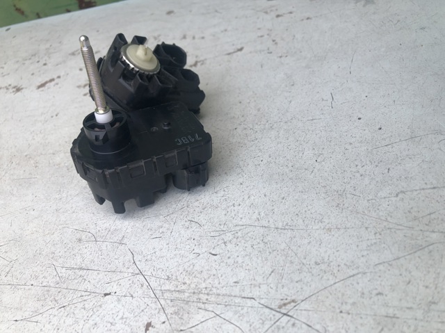 8566122020 TOYOTA Корректор фар купить в Львов