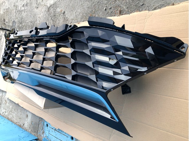 86350R2040CAD Решетка радиатора купить Житомир