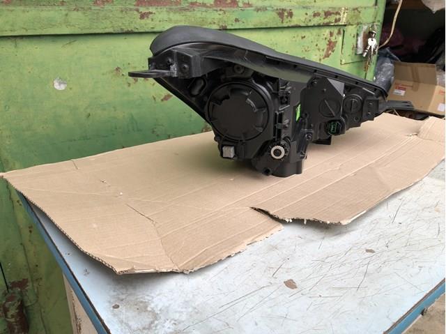 92101F1010 HYUNDAI Левая фара купить в Николаев