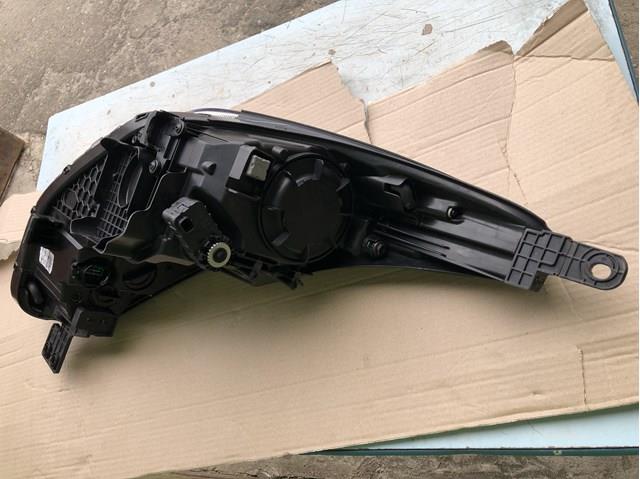 HYUNDAI 92101F1010 Левая фара в наличии Львов