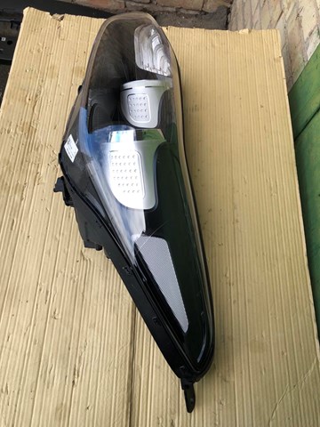 92101F1011 HYUNDAI Фара левая купить в Ужгород