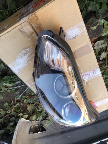 92101F1100 HYUNDAI Фара левая купить в Тернополь