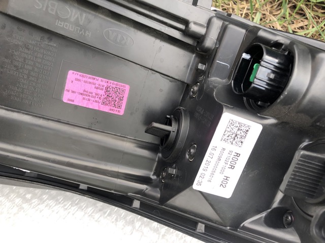 92102F1000 HYUNDAI Фара правая купить в Запорожье