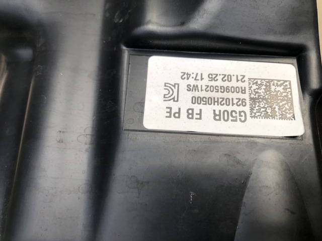 92102H0500 Правая фара купить Украина