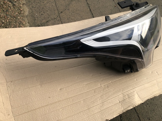 HYUNDAI 92102H0500 Фара правая в наличии Харьков